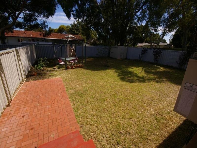Girrawheen WA 6064