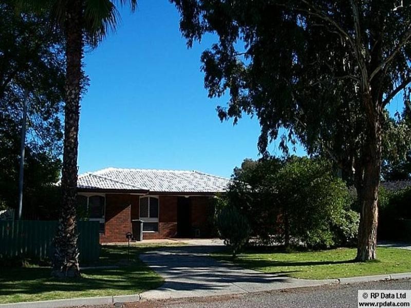 2 Ranmere Way, Langford WA 6147