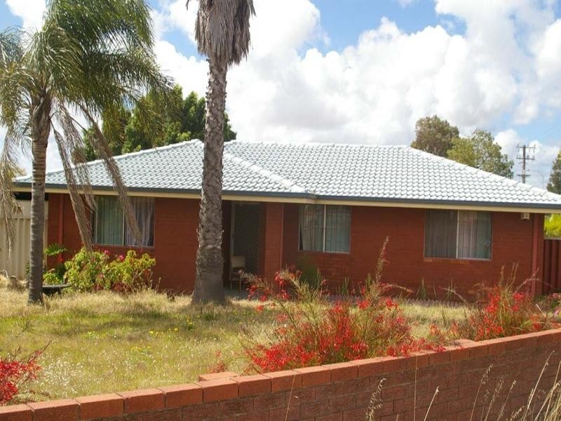 35 Mirrabooka Avenue, Westminster WA 6061