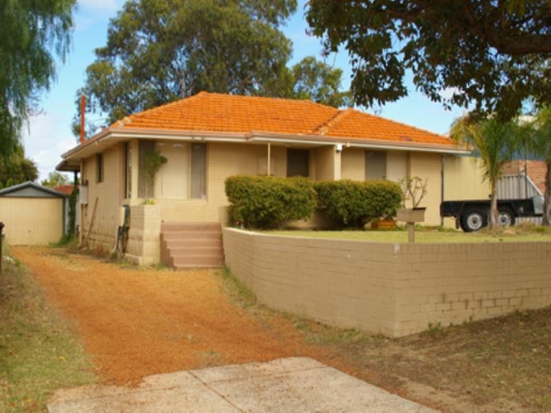 26 Kenwick Way, Balga WA 6061