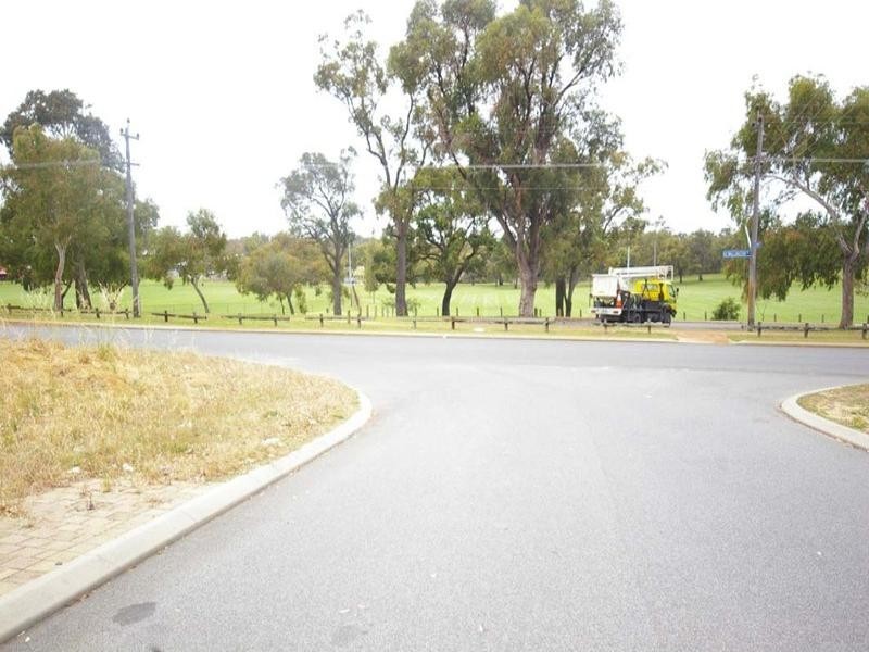 37 Wallington Road, Balga WA 6061