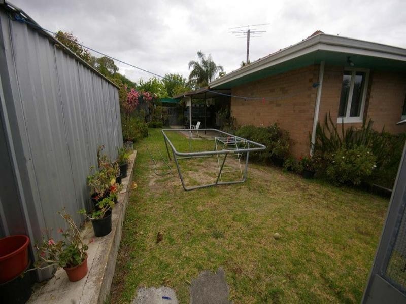 37 Wallington Road, Balga WA 6061