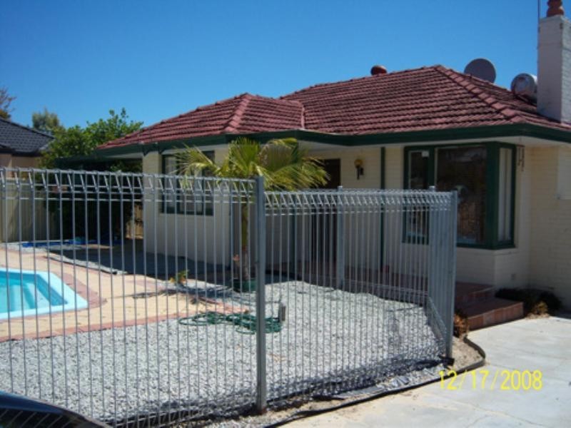 27 Ilumba Way, Nollamara WA 6061