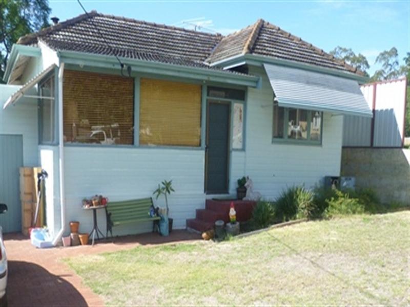 32 Shaftesbury Avenue, Bayswater WA 6053