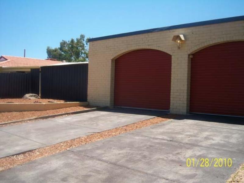 44 Hurlston Way, Koondoola WA 6064