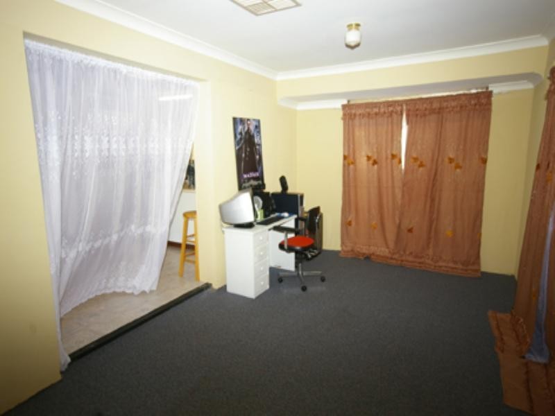 23 Rendell Way, Koondoola WA 6064