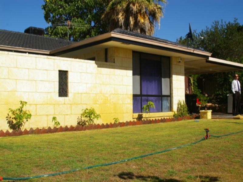 23 Rendell Way, Koondoola WA 6064