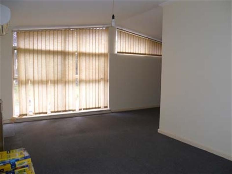 30 Balcombe Street, Westminster WA 6061