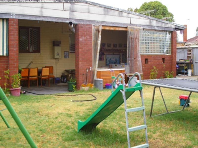 3 Rogate Street, Balga WA 6061