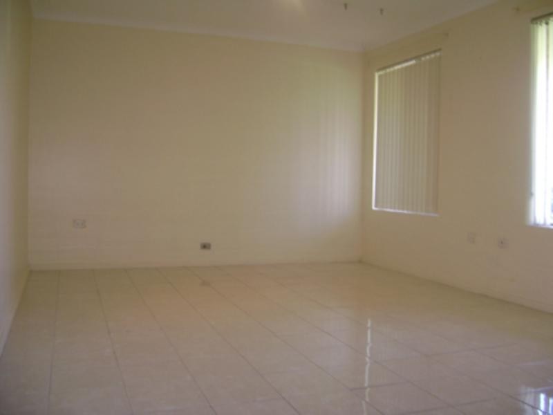 5 Rhine Crescent, Beechboro WA 6063