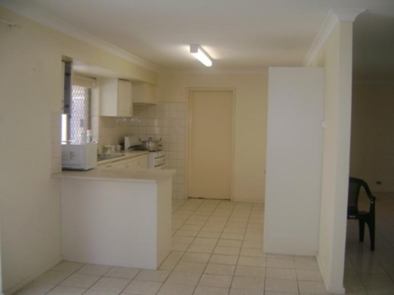 5 Rhine Crescent, Beechboro WA 6063