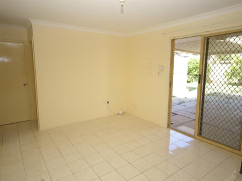 5 Rhine Crescent, Beechboro WA 6063