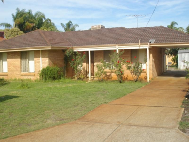 5 Rhine Crescent, Beechboro WA 6063