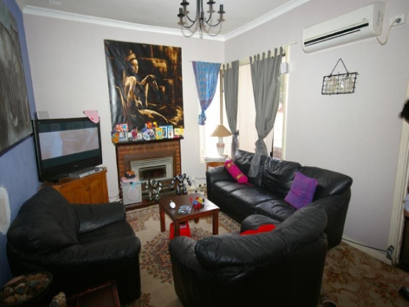 35 Gretham Road, Westminster WA 6061