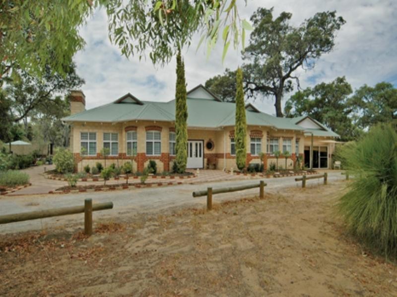 66 Tranquil Drive, Carramar WA 6031