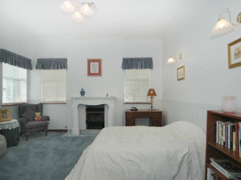 66 Tranquil Drive, Carramar WA 6031