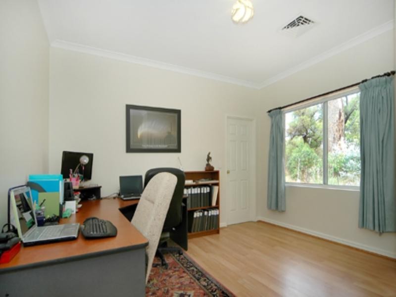 66 Tranquil Drive, Carramar WA 6031