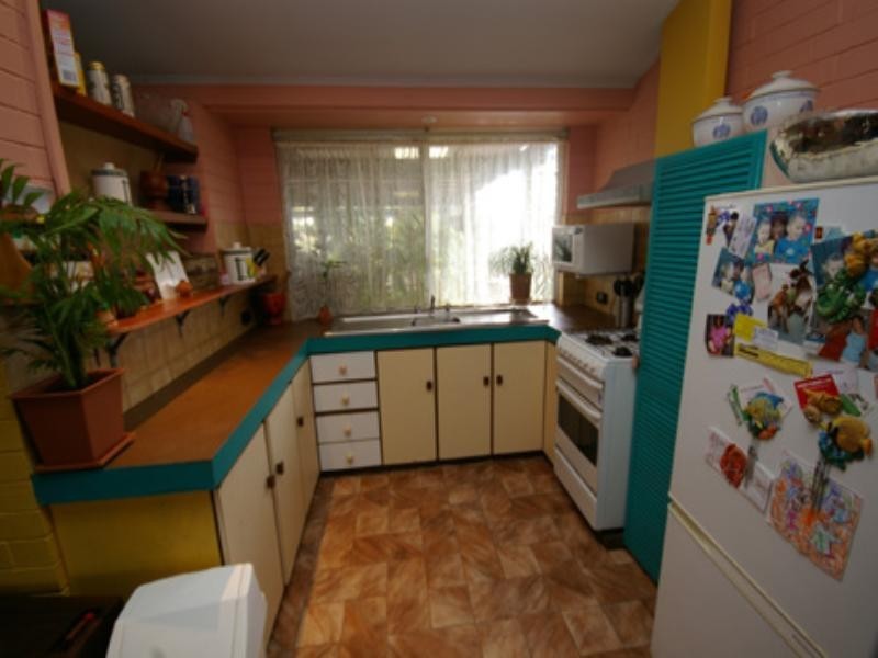 3 Parin Road, Marangaroo WA 6064