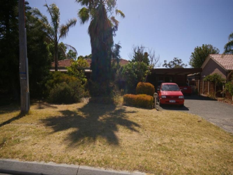 52 Finchley Crescent, Balga WA 6061