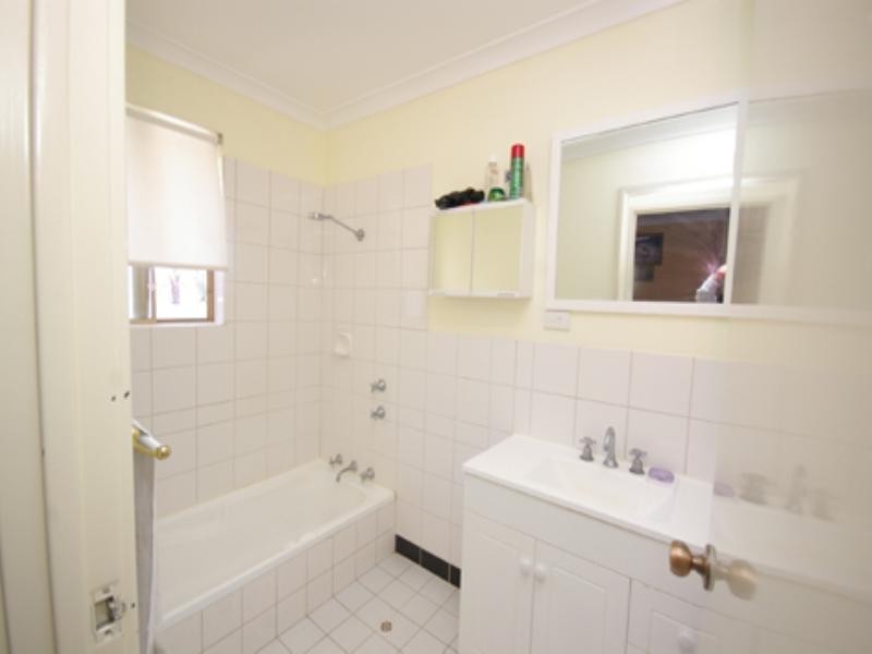 4 Staunton Grove, Mirrabooka WA 6061