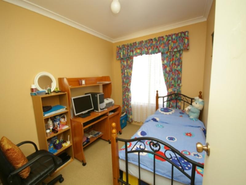 4 Staunton Grove, Mirrabooka WA 6061