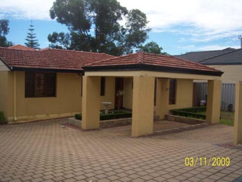 21 Wellington Parade, Yokine WA 6060