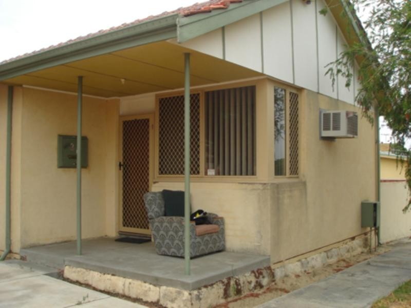 20 Walderton Avenue, Balga WA 6061