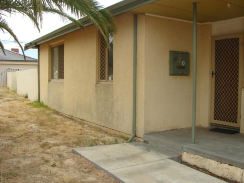 20 Walderton Avenue, Balga WA 6061
