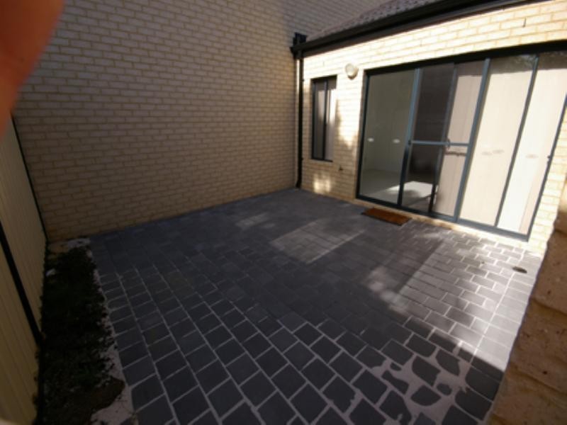 111b Wilmington Crescent, Balga WA 6061