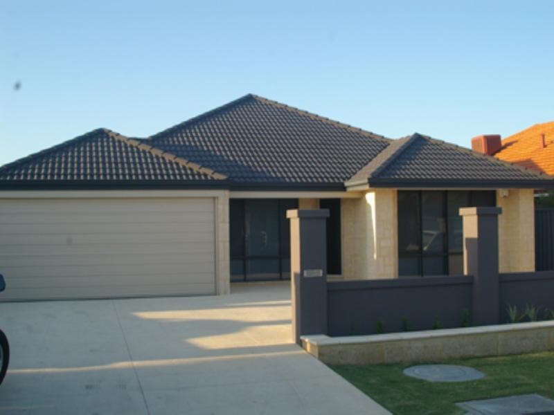 14 Whimbrel Parade, Beechboro WA 6063