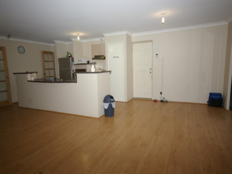 14 Whimbrel Parade, Beechboro WA 6063