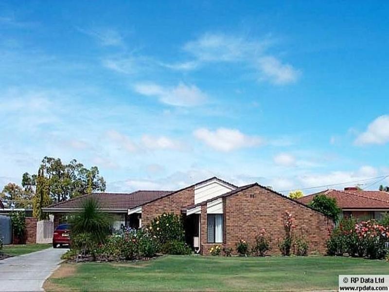 9 Ambleside Close, Balga WA 6061