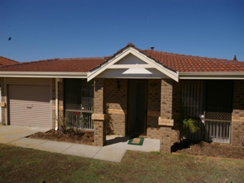 22 Honours Rise, Marangaroo WA 6064