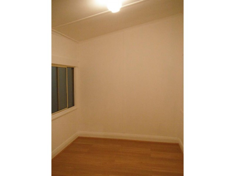 37 Ferguson Street, Midvale WA 6056