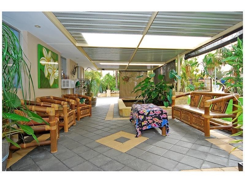 1 Koondoola Avenue, Koondoola WA 6064