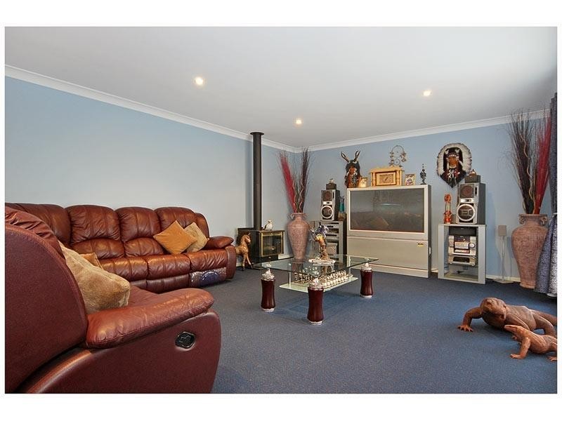 1 Koondoola Avenue, Koondoola WA 6064