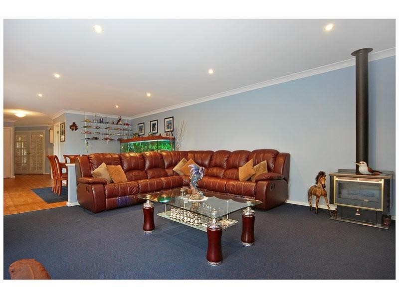 1 Koondoola Avenue, Koondoola WA 6064