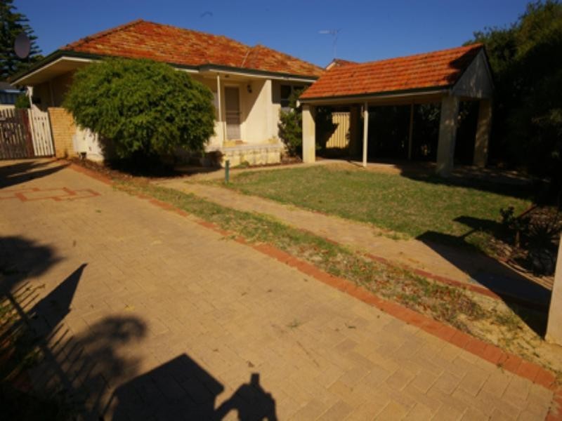 1/10 Lewes Road, Nollamara WA 6061