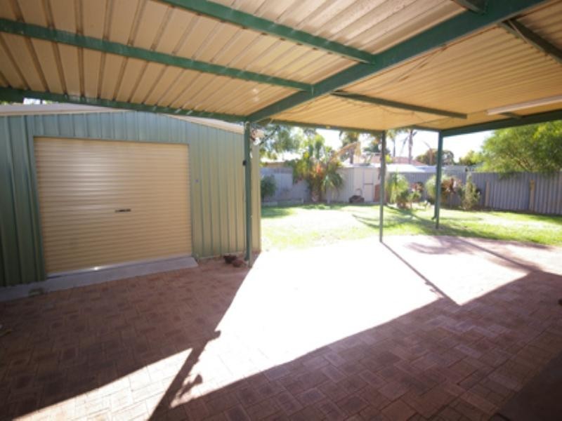 32 Ellerby Way, Koondoola WA 6064