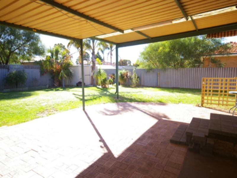 32 Ellerby Way, Koondoola WA 6064
