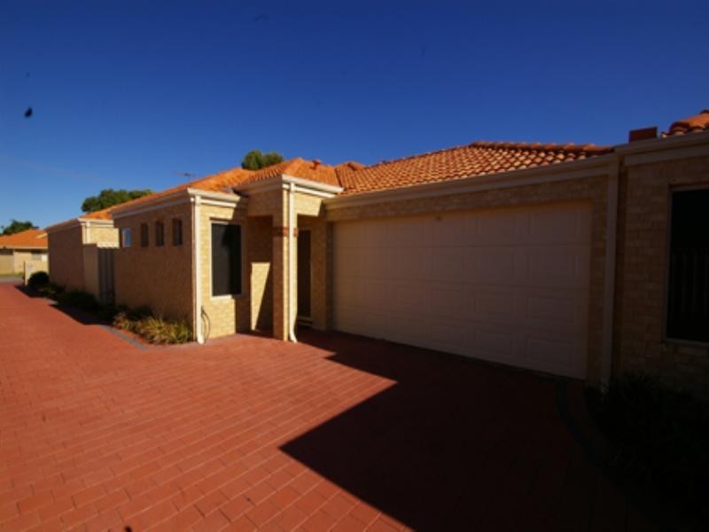 5b Oakney Avenue, Nollamara WA 6061