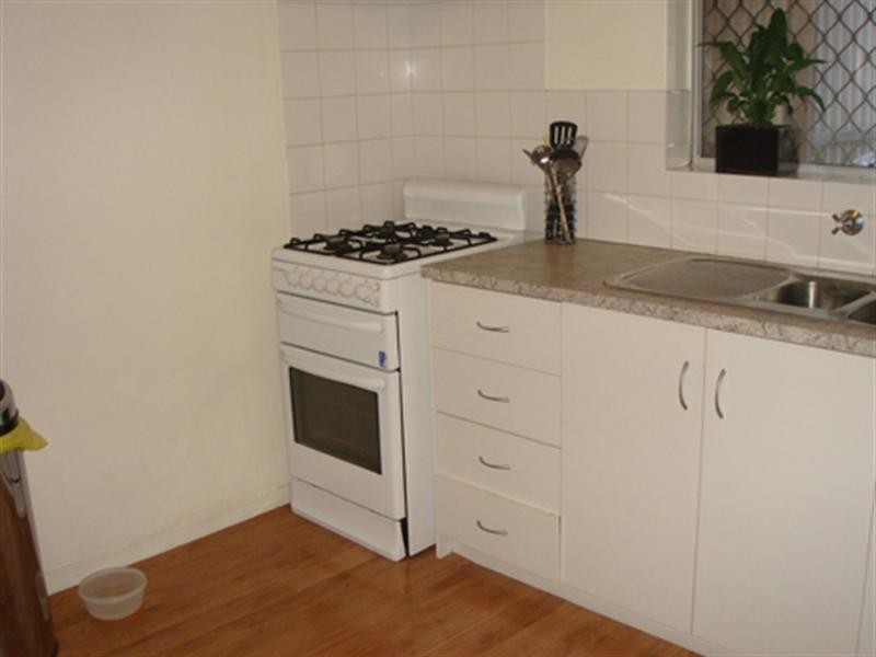 18F Wardlow Way, Balga WA 6061