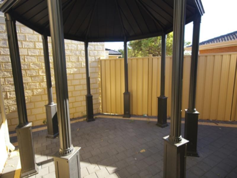 19a Garnett Place, Balga WA 6061