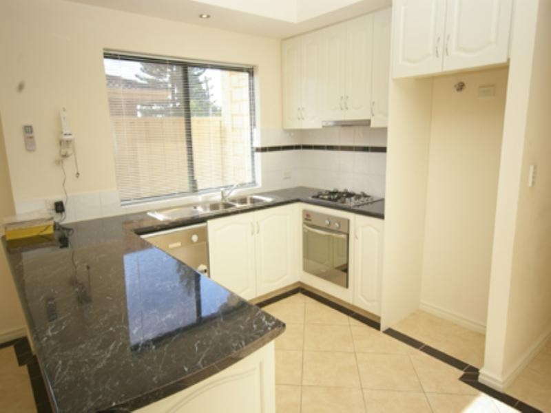 19a Garnett Place, Balga WA 6061