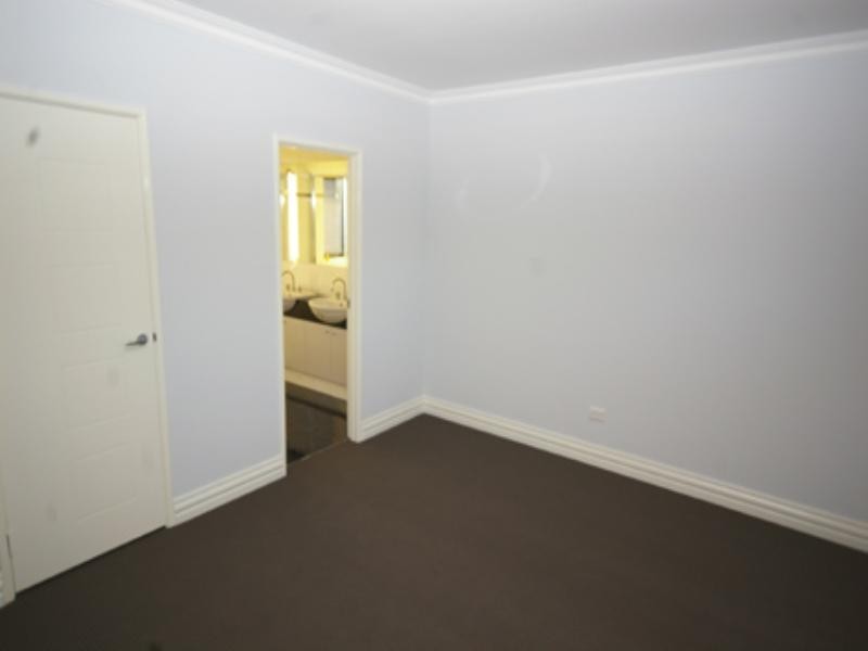 Perth WA 6000