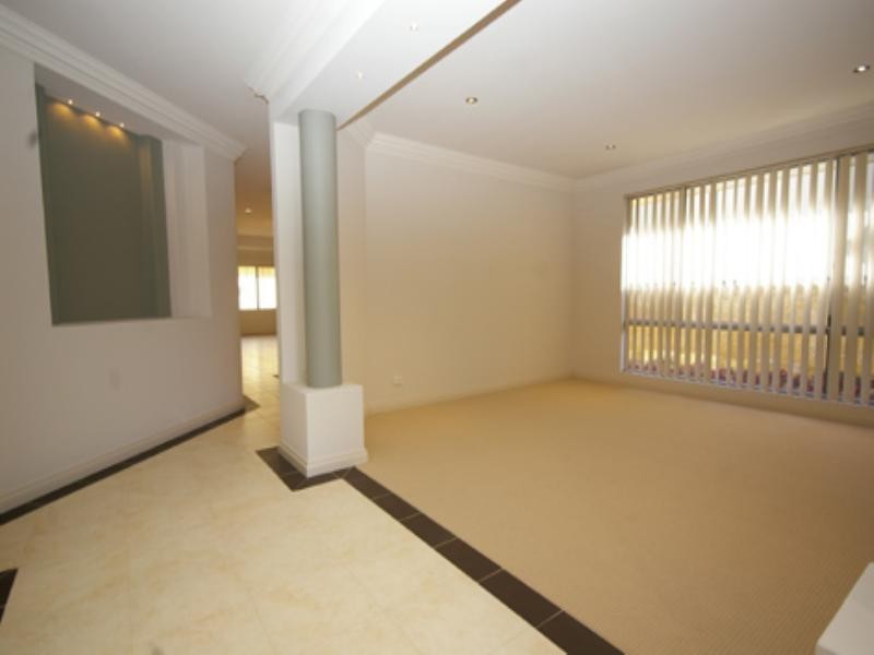 17 Marginson Drive, Landsdale WA 6065