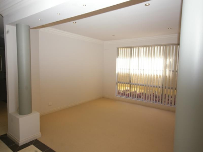 17 Marginson Drive, Landsdale WA 6065