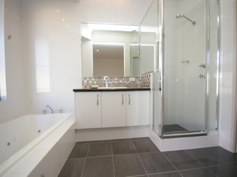 17 Marginson Drive, Landsdale WA 6065