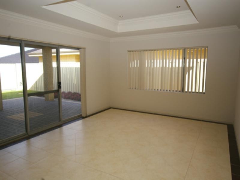 17 Marginson Drive, Landsdale WA 6065