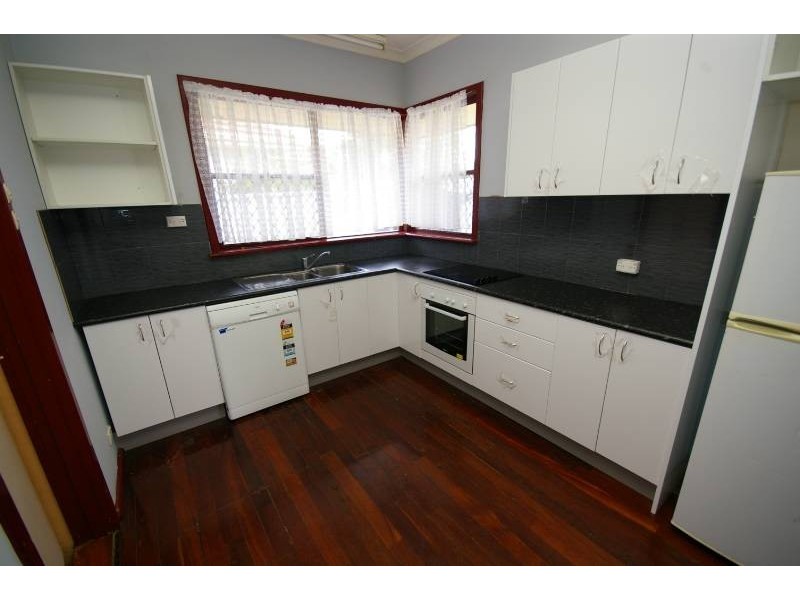 13 Hemsey Street, Balga WA 6061